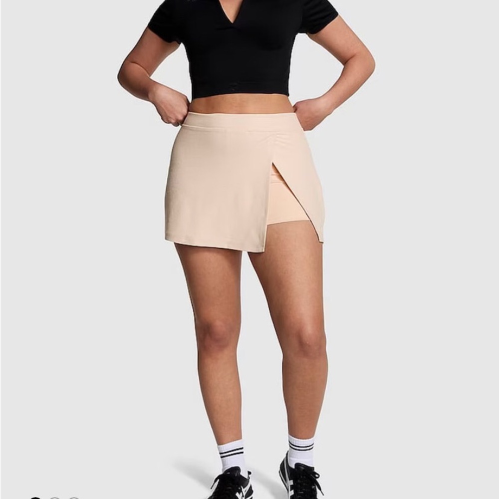 Victoria's Secret Cream Athletic Skort with Front Overlap